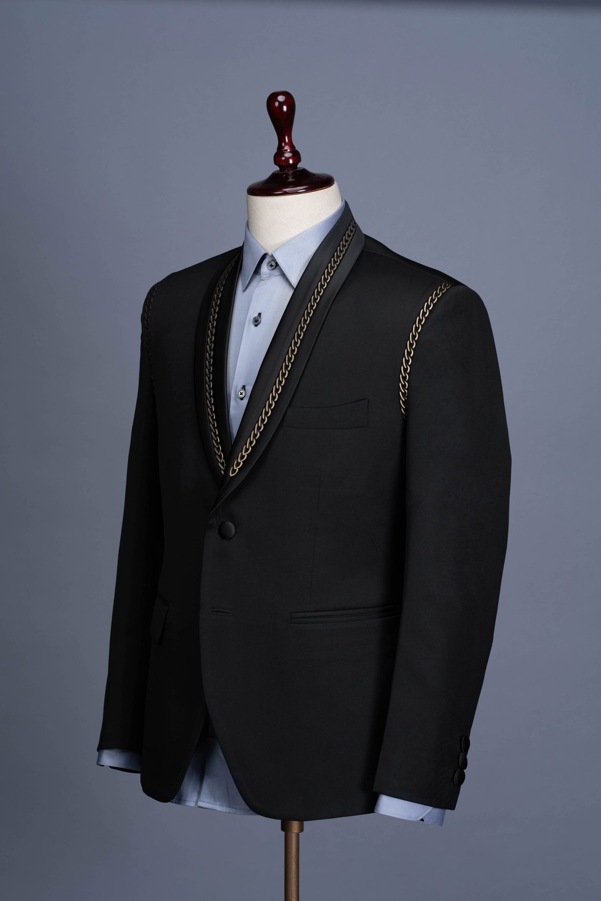 Concept Golden Chain Black Tuxedo Suit